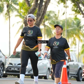 Runner Photo 7142669