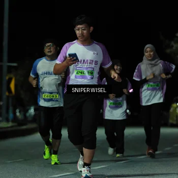 Runner Photo 7142670