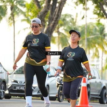 Runner Photo 7142675