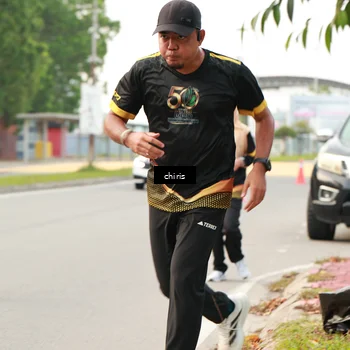 Runner Photo 7142683