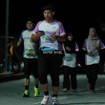 Runner Photo 7142708