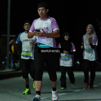 Runner Photo 7142724