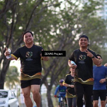 Runner Photo 7142725