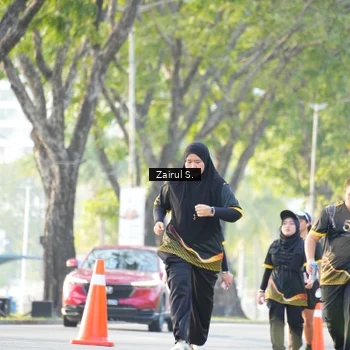 Runner Photo 7142755