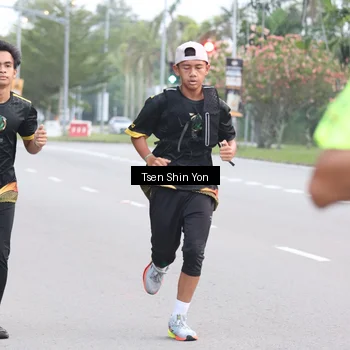 Runner Photo 7142769