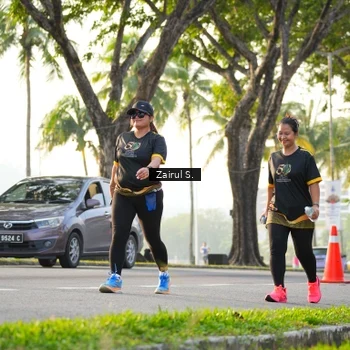 Runner Photo 7142786