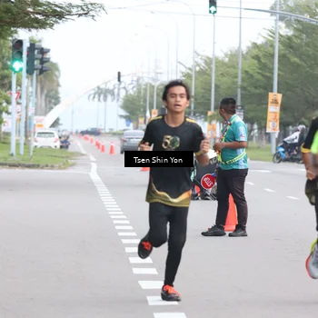 Runner Photo 7142814