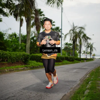 Runner Photo 7142819