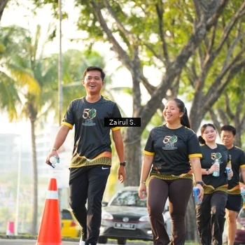 Runner Photo 7142842