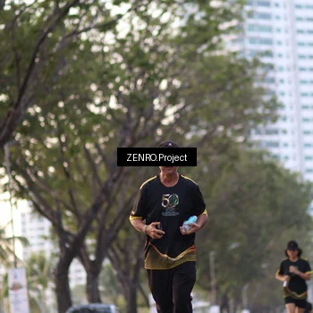 Runner Photo 7142855