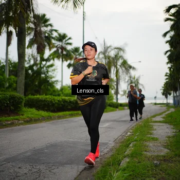 Runner Photo 7142865