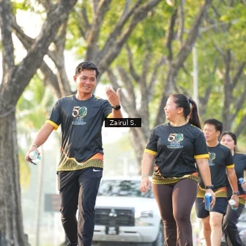 Runner Photo 7142875