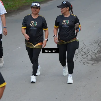 Runner Photo 7142906