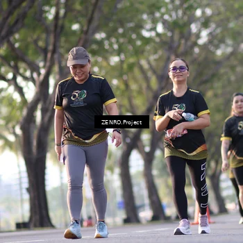 Runner Photo 7142910