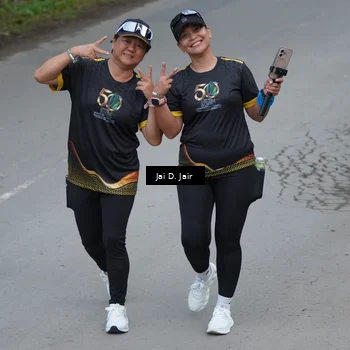 Runner Photo 7142913