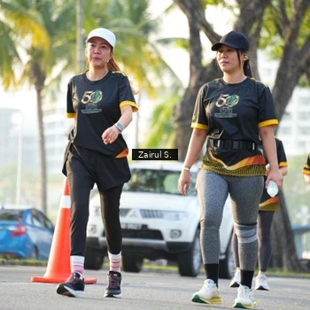 Runner Photo 7142920