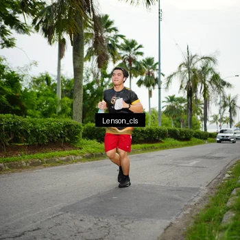 Runner Photo 7142928