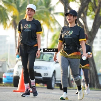 Runner Photo 7142931