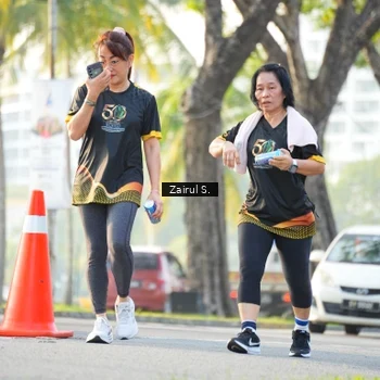 Runner Photo 7142932
