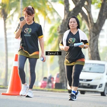 Runner Photo 7142942