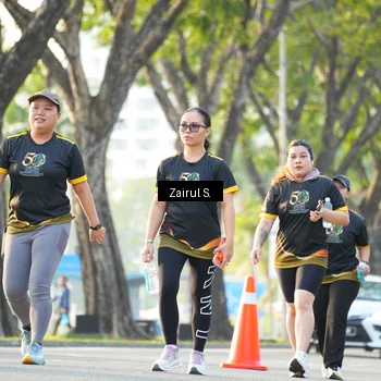 Runner Photo 7143000