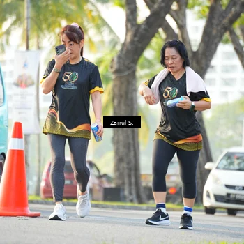 Runner Photo 7143014