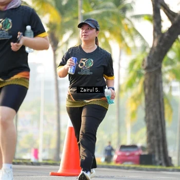 Runner Photo 7143029
