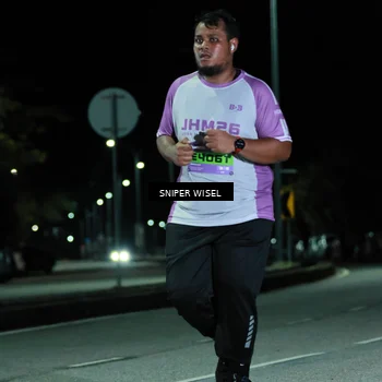 Runner Photo 7143033