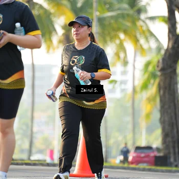 Runner Photo 7143043