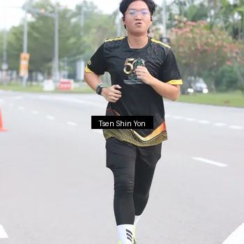 Runner Photo 7143045