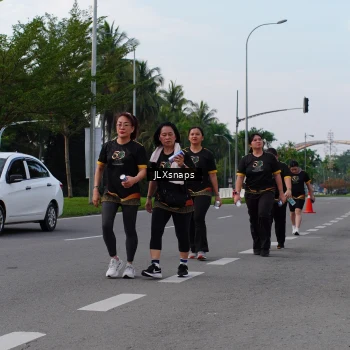 Runner Photo 7143057