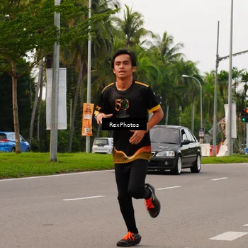 Runner Photo 7143066