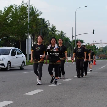 Runner Photo 7143079