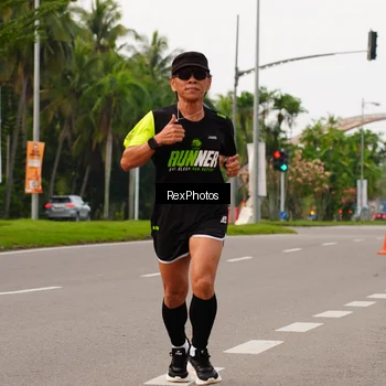 Runner Photo 7143087