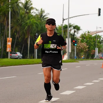 Runner Photo 7143099
