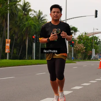 Runner Photo 7143122