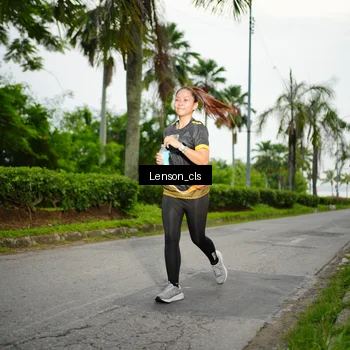 Runner Photo 7143150