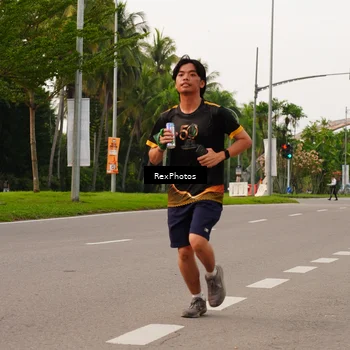 Runner Photo 7143195