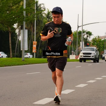 Runner Photo 7143239