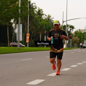 Runner Photo 7143247