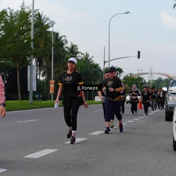 Runner Photo 7143283