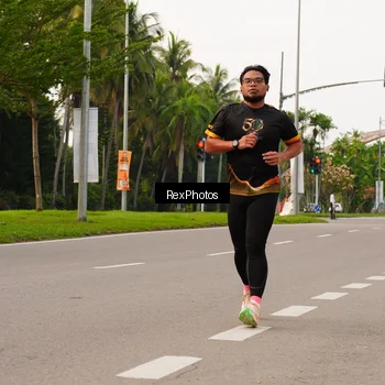 Runner Photo 7143284