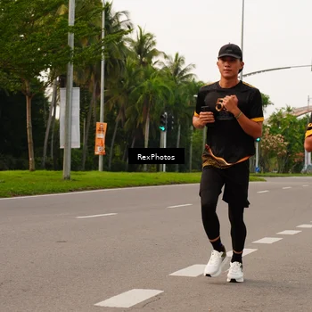 Runner Photo 7143378