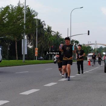 Runner Photo 7143402