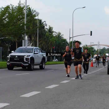 Runner Photo 7143408