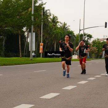 Runner Photo 7143415