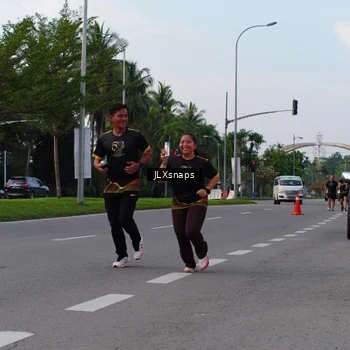 Runner Photo 7143429