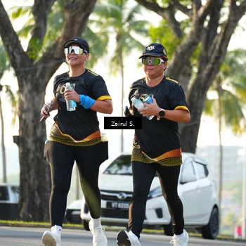 Runner Photo 7143430