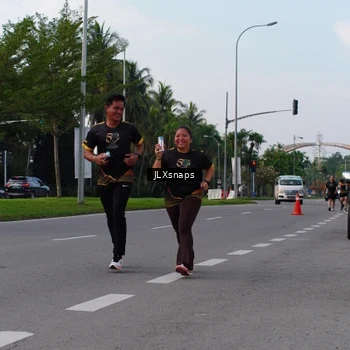 Runner Photo 7143431