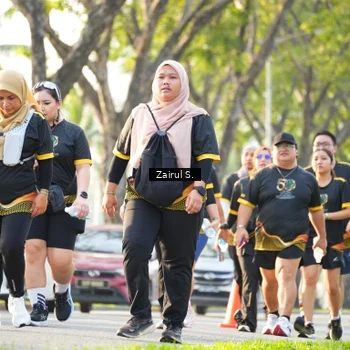 Runner Photo 7143433
